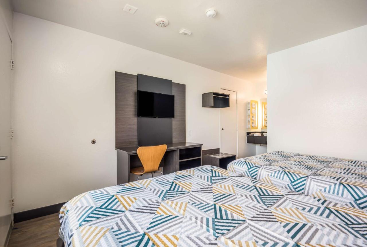 Motel 6-College Station, Tx - Bryan Buitenkant foto