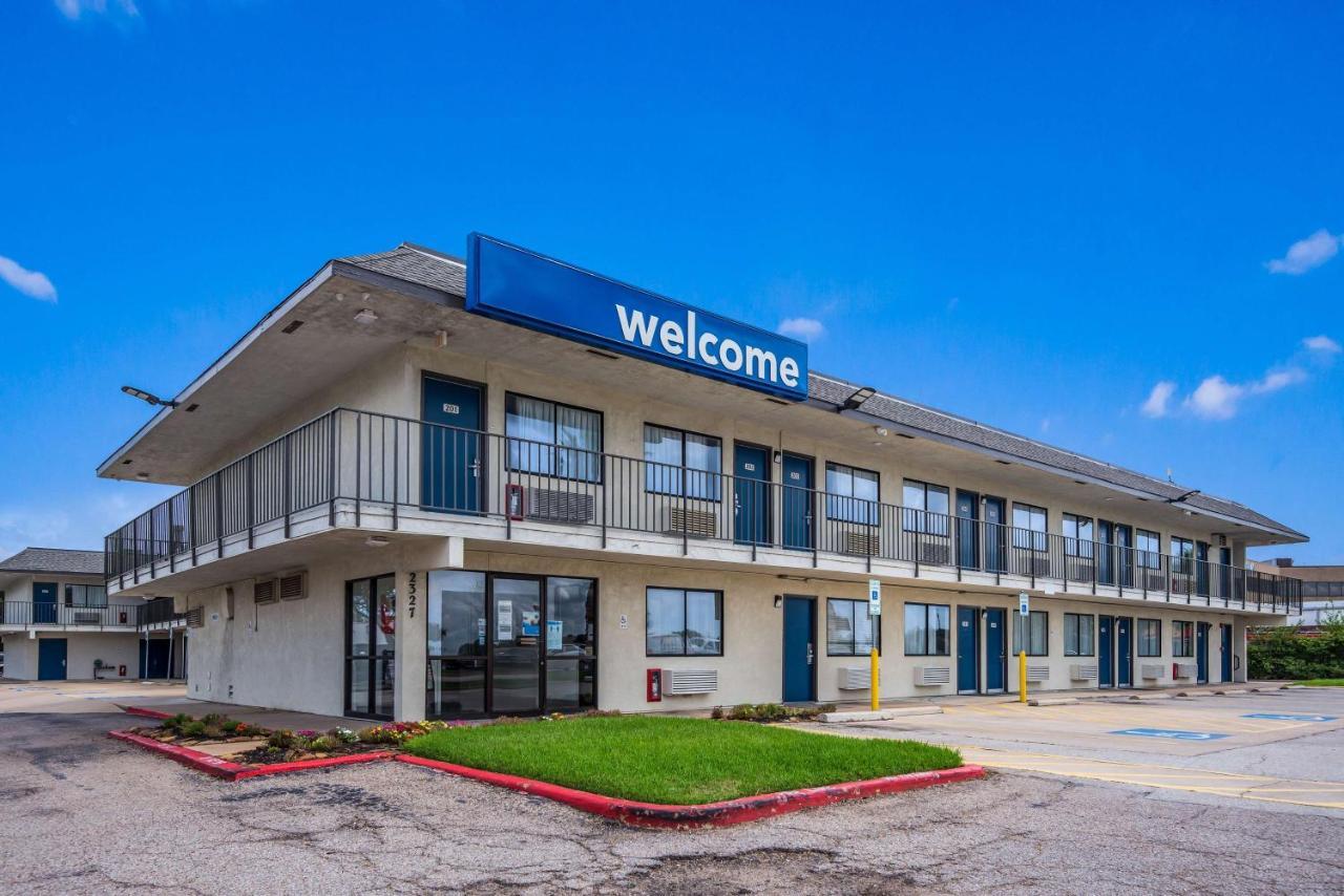 Motel 6-College Station, Tx - Bryan Buitenkant foto
