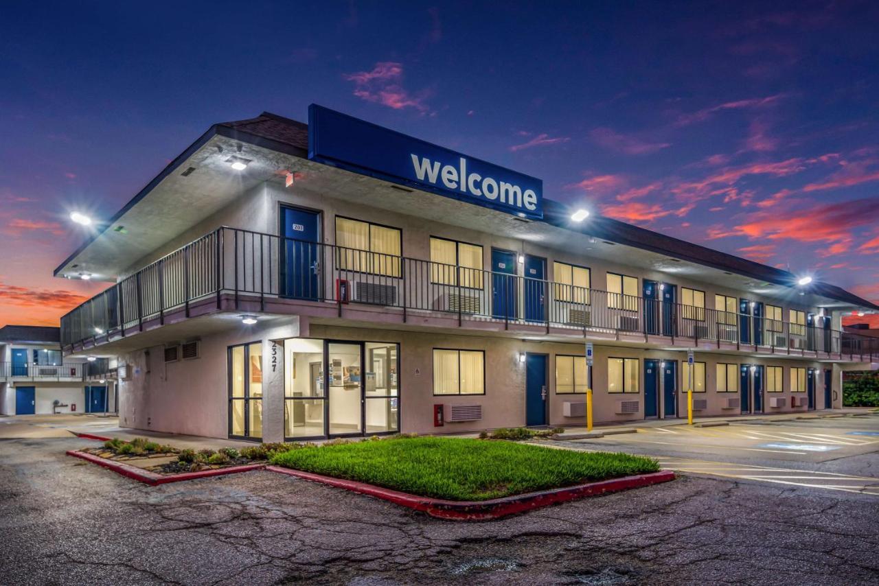 Motel 6-College Station, Tx - Bryan Buitenkant foto