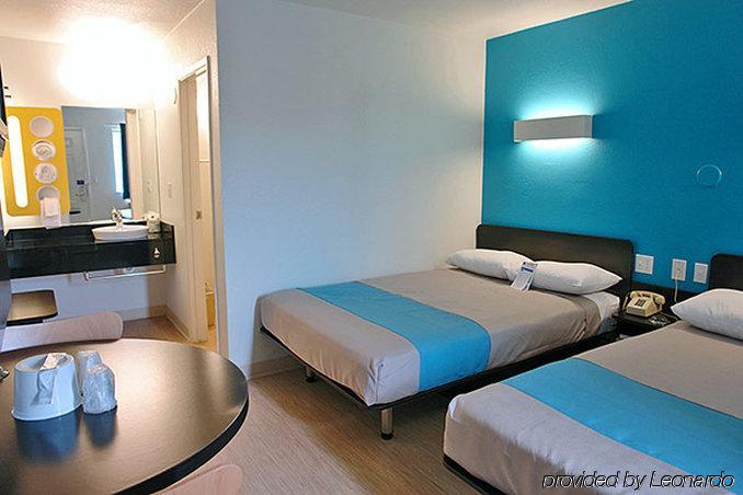 Motel 6-College Station, Tx - Bryan Buitenkant foto